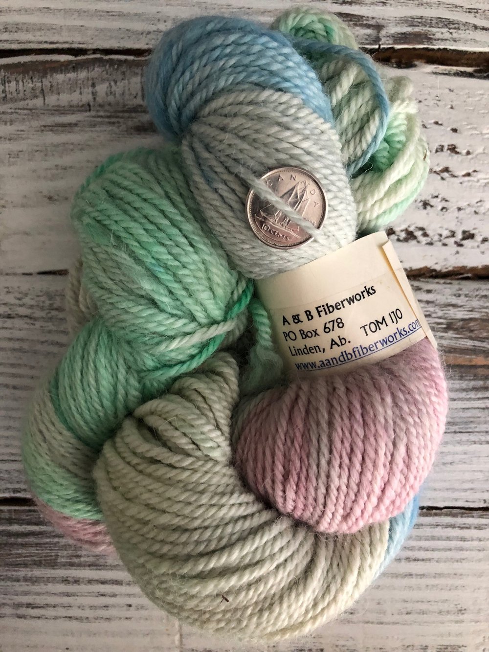 Easter Egg 3 ply 200 yards Lot ARU.JPG